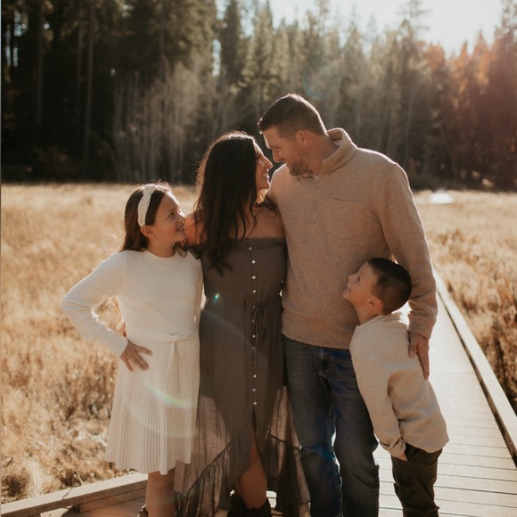 Meet your Posher, Kristen - Picture 1 of 1